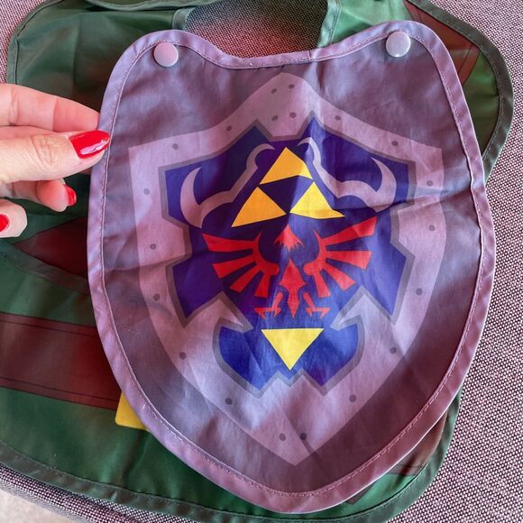 Bumkins The Legend of Zelda Link Super Bib with Cape Shield 6-24 months - Picture 3 of 5